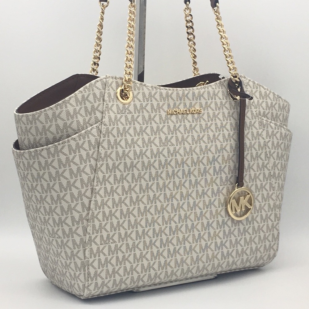MICHAEL KORS LG CHAIN SHOULDER TOTE VANILLA NWT - Picture 6 of 16